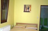 Žlutý apartmán - místnost s dvoulůžkem